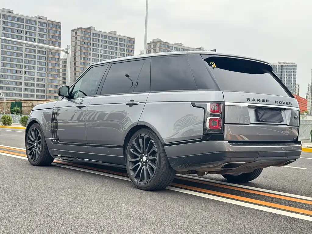 Land Rover Range Rover 2020 — фото 7
