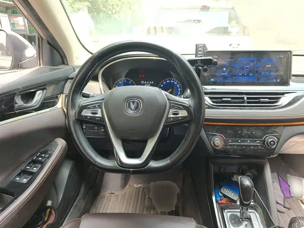 Changan Eado DT 2018 — фото 3