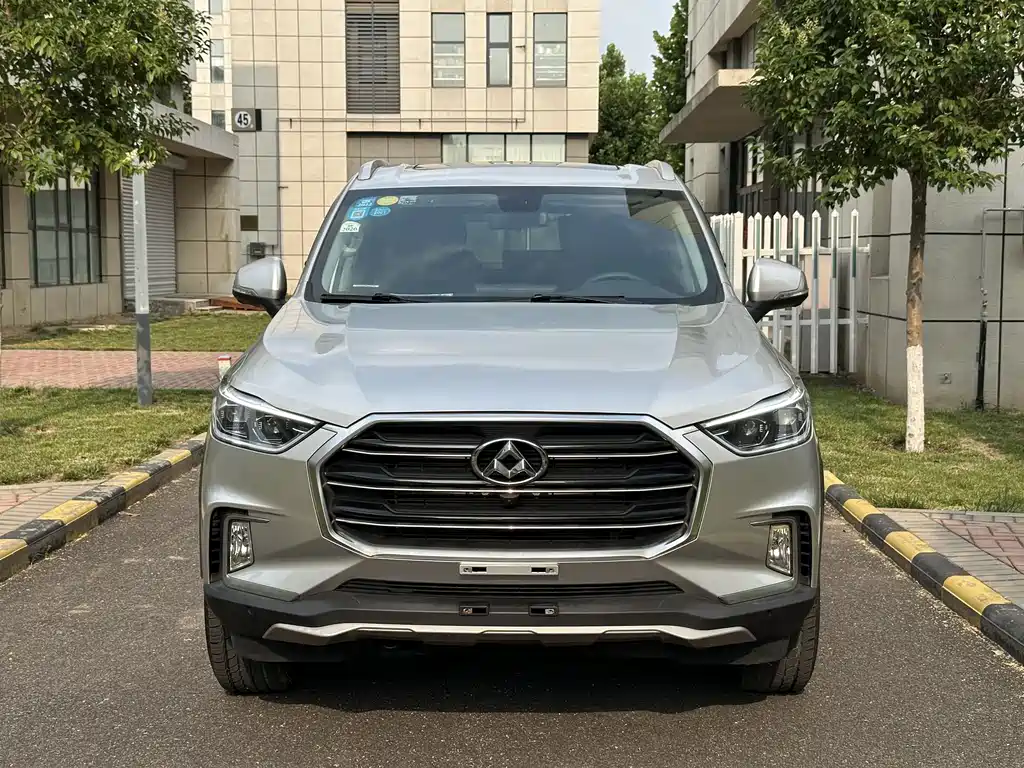 Maxus D90 2018