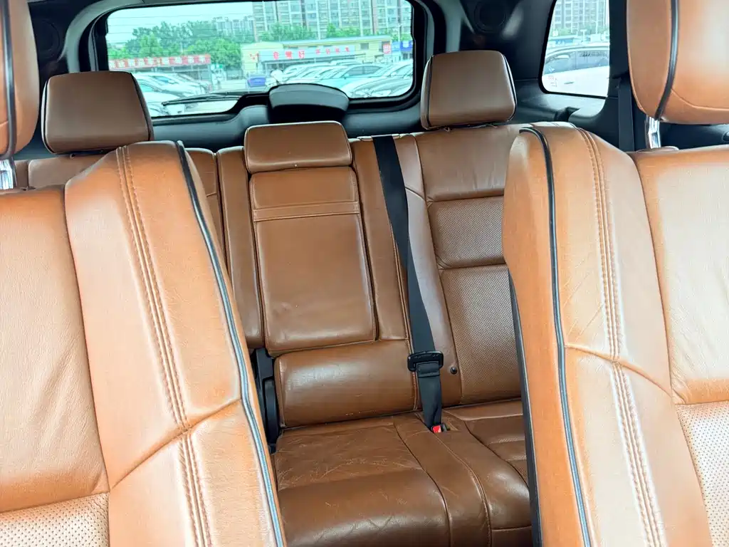 Jeep Grand Cherokee 2012 — фото 21