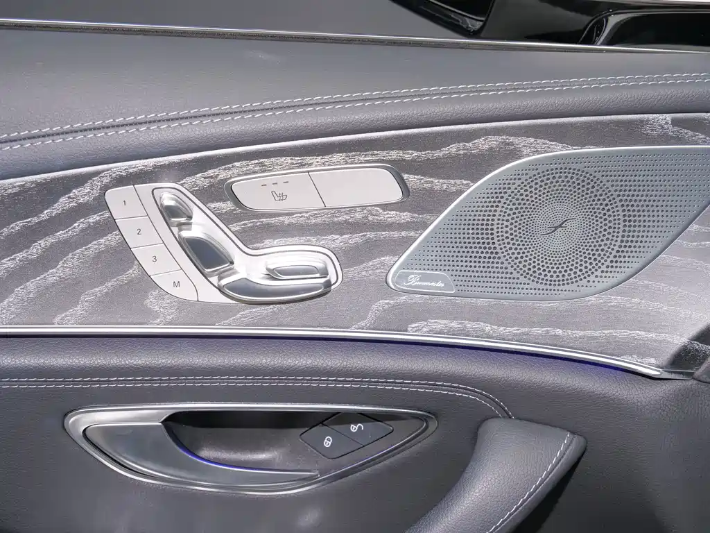 Mercedes-Benz CLS 2021 — фото 12