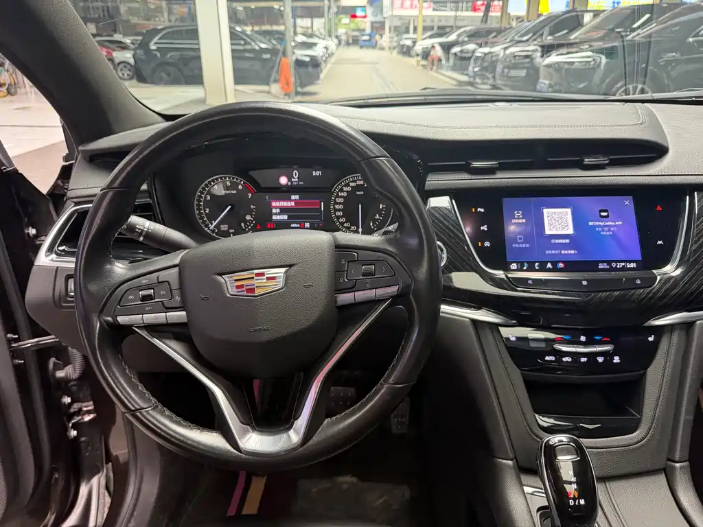 Cadillac XT6 2020 — фото 12