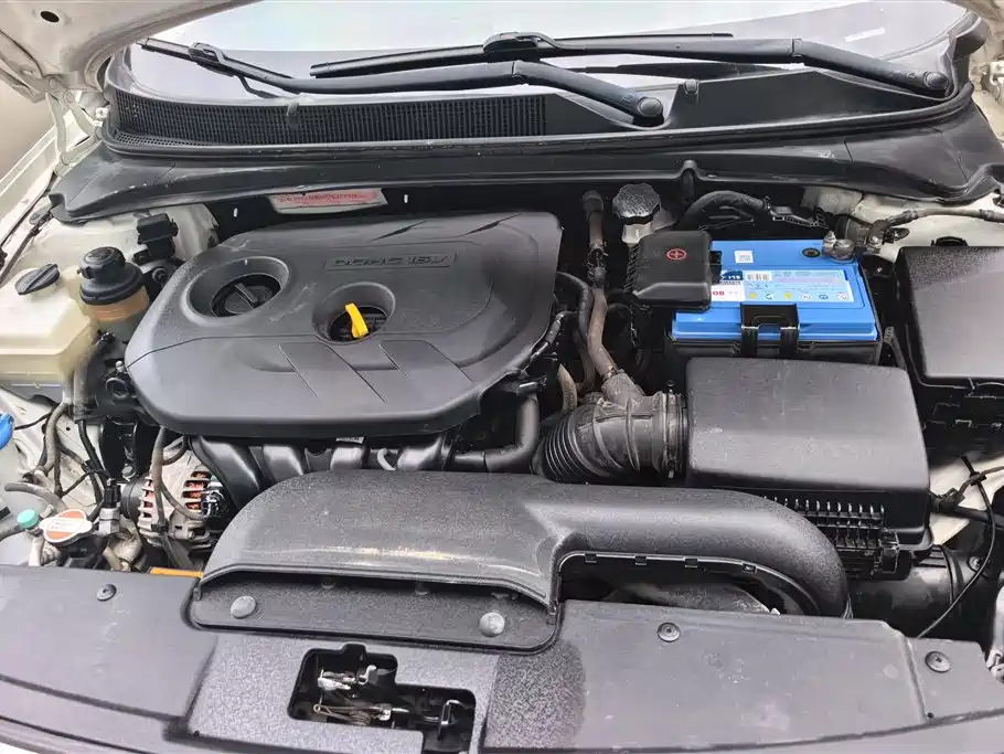 Hyundai Mistra 2015 — фото 10