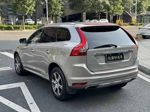 Volvo XC60 2015