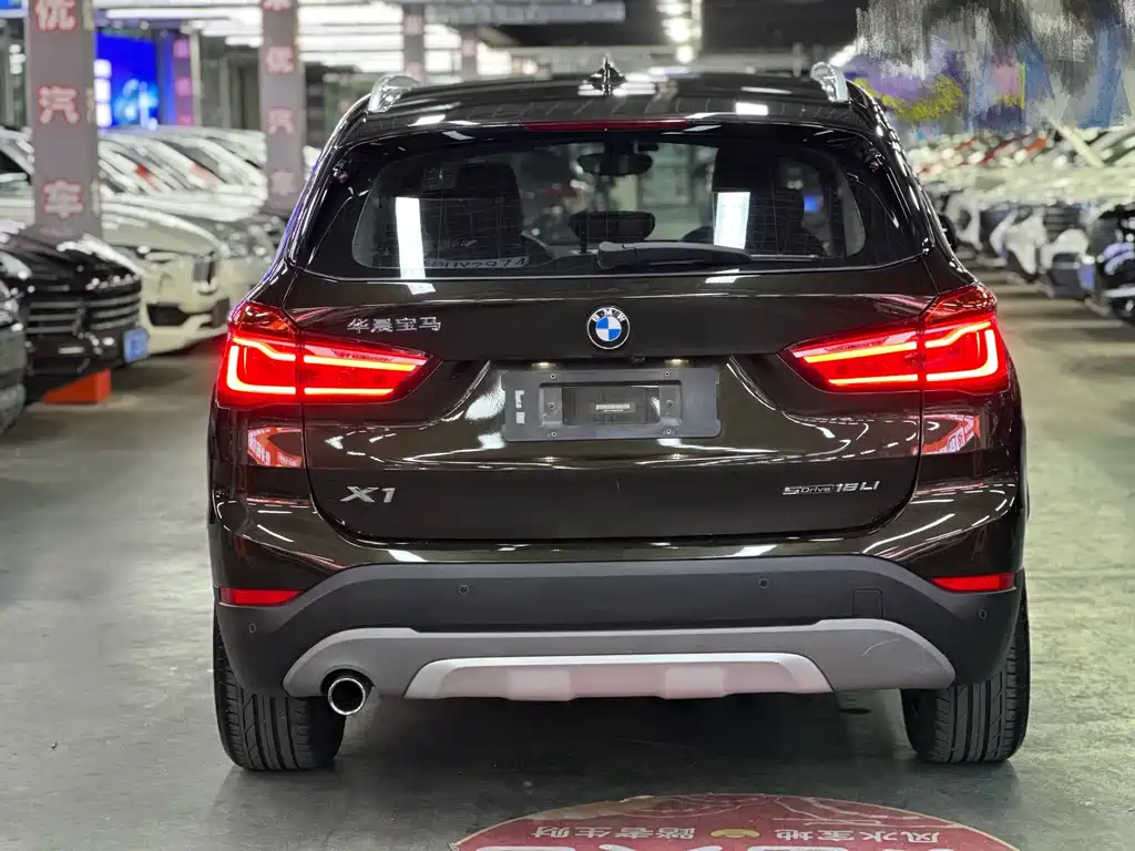 BMW X1 2018 — фото 4