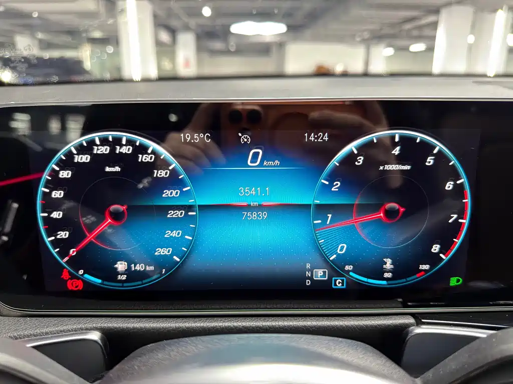 Mercedes-Benz GLB 2020 — фото 16