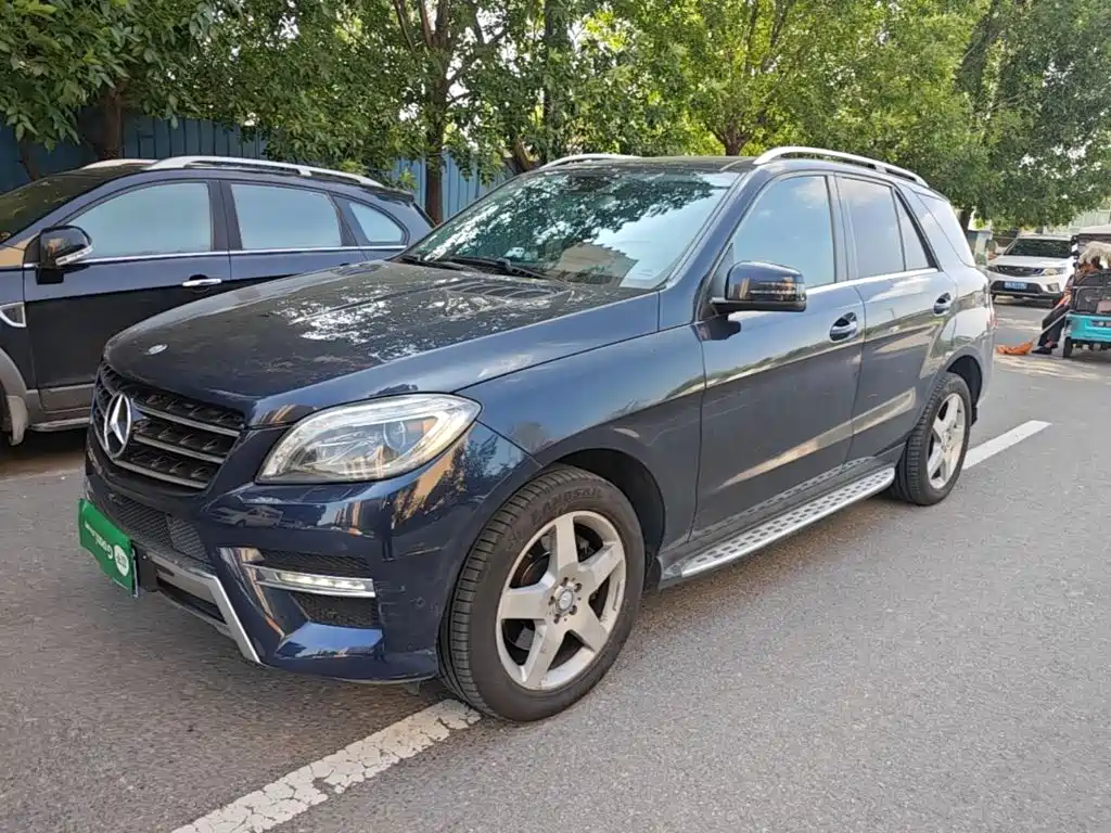 Mercedes-Benz M-Class 2014