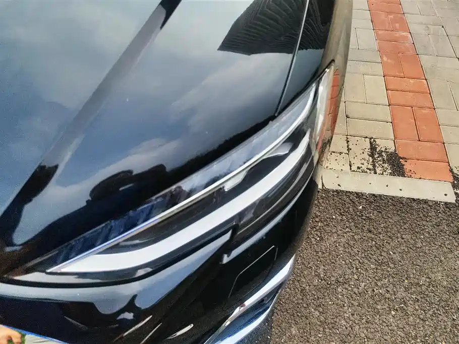 Audi A8 2024