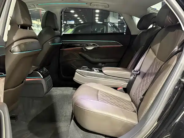 Audi A8 2021