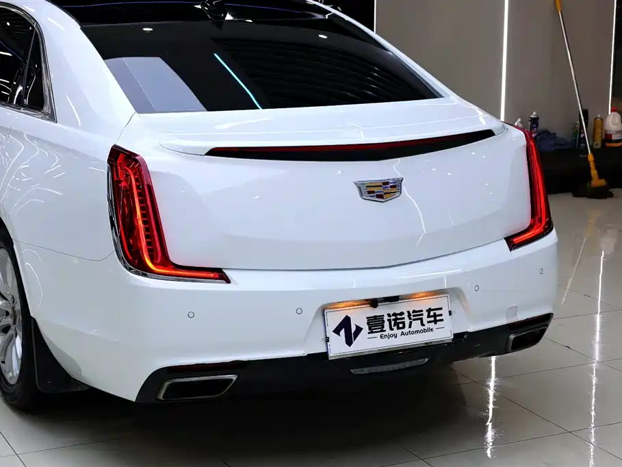 Cadillac XTS 2018 — фото 6