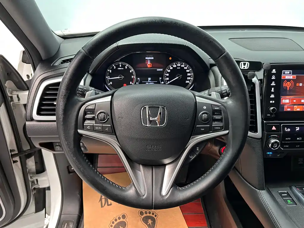 Honda UR-V 2018 — фото 8