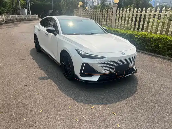 Changan UNI-V 2023