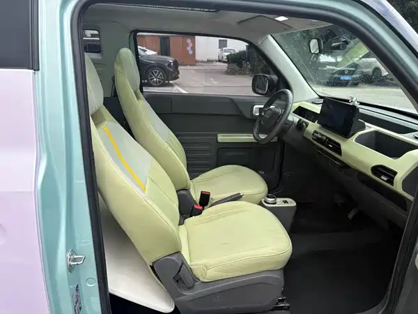 Geely Galaxy Panda 2023