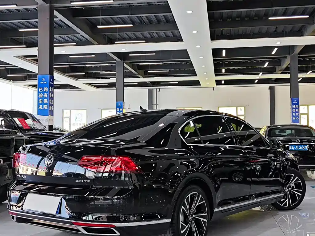 Volkswagen Magotan 2021
