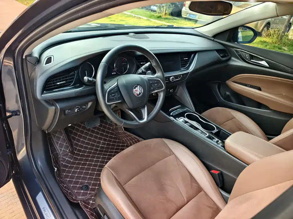 Buick Regal 2021 — фото 17