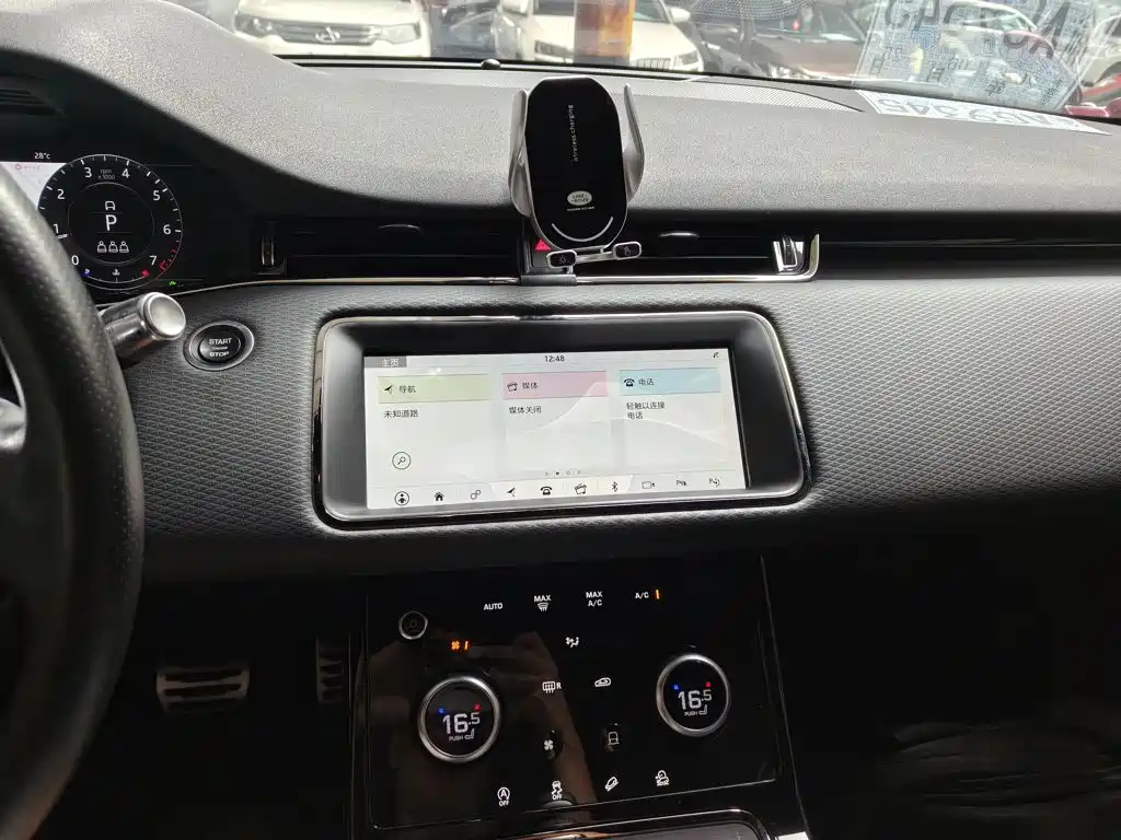 Land Rover Evoque 2020 — фото 13