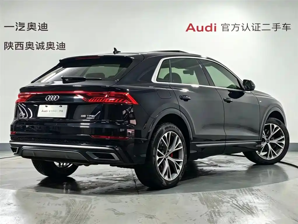 Audi Q8 2021 — фото 4