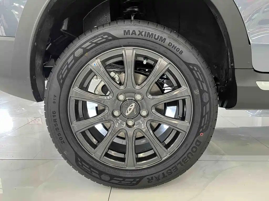 Chery Tiggo 3x 2025 — фото 11