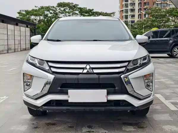 Mitsubishi Yige 2018