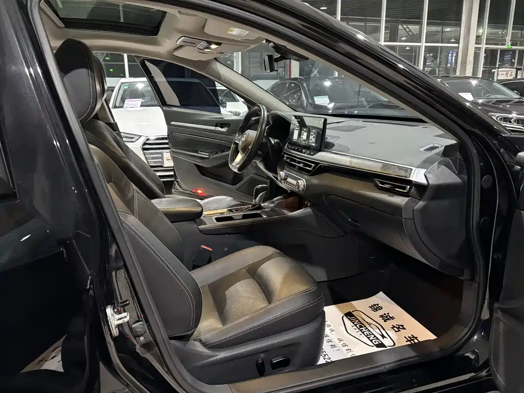 Nissan Teana 2023 — фото 11