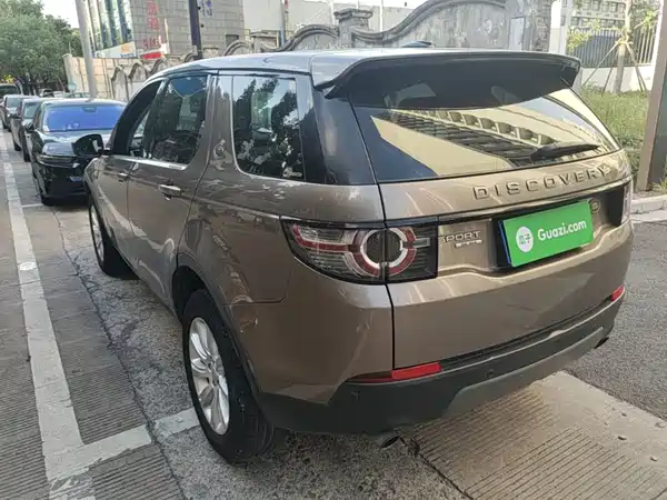 Land Rover Discovery Sport 2017