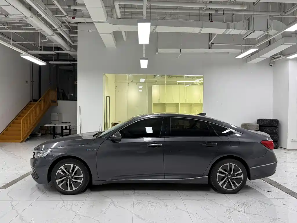 Honda Accord 2020 — фото 3