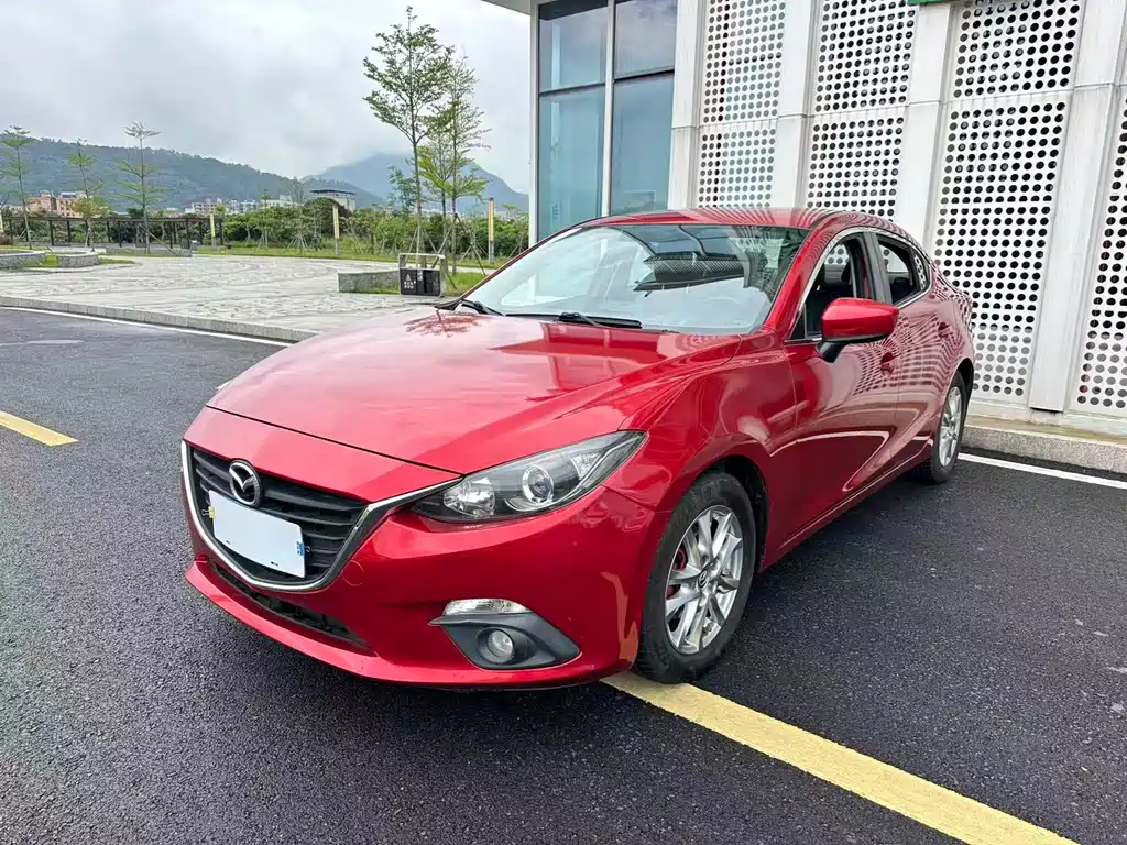 Mazda 3 Axela 2016 — фото 20