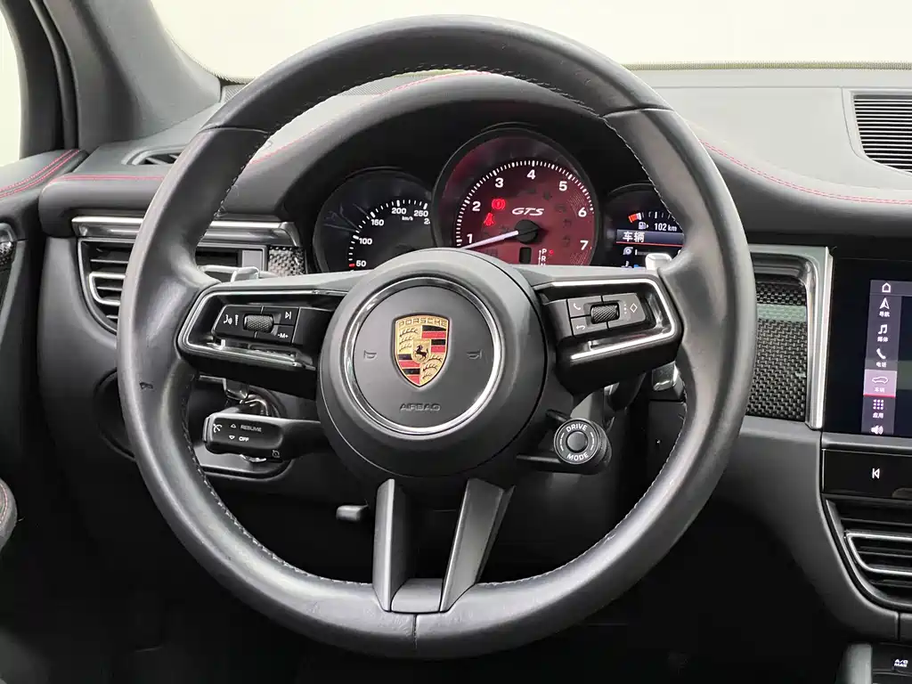 Porsche Macan 2024 — фото 28