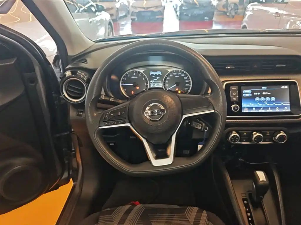 Nissan Kicks 2020 — фото 11