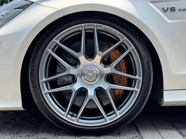 Mercedes-Benz CLS 2013