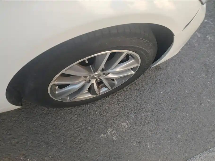 Infiniti Q50L 2021