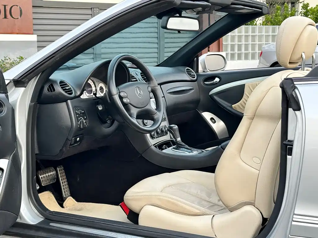 Mercedes-Benz CLK-Class 2007 — фото 14