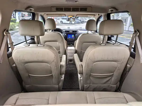 Wuling Hongguang 2016