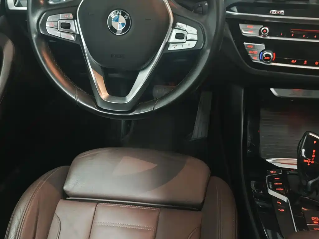 BMW X3 2019 — фото 15