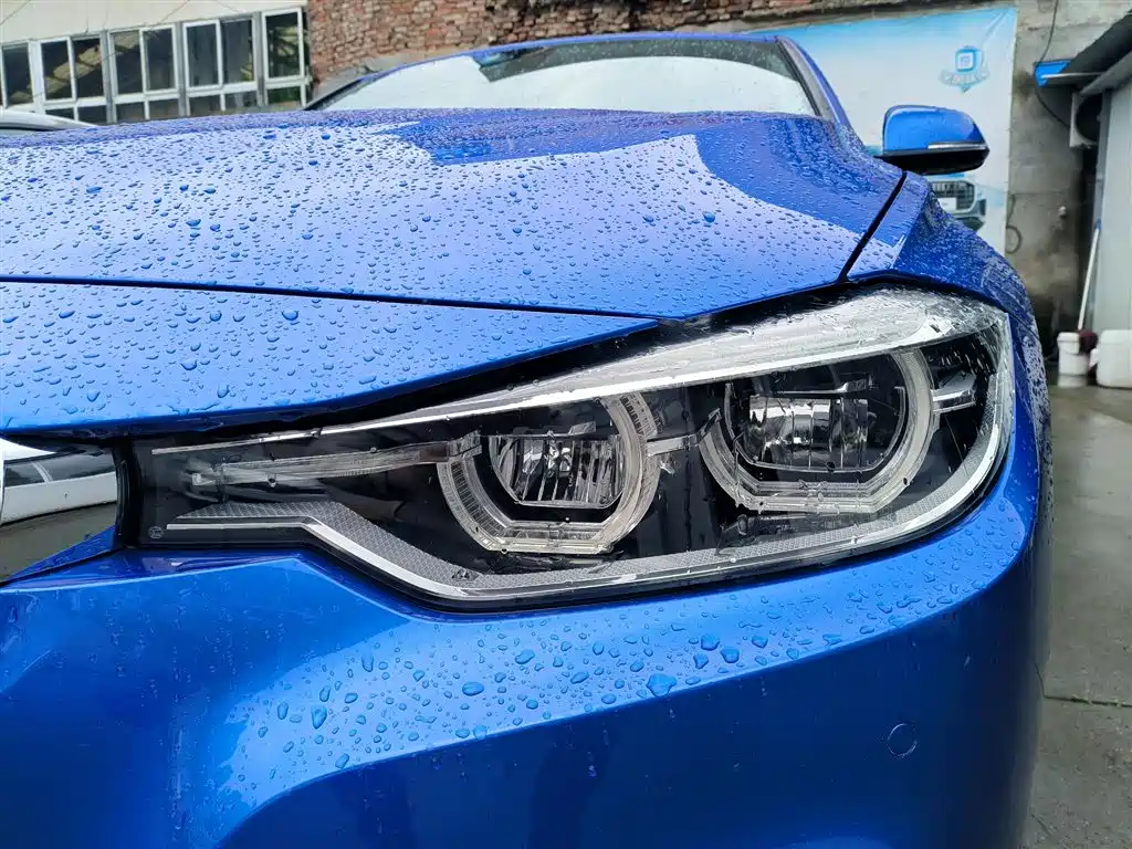 BMW 3 Series 2019 — фото 17