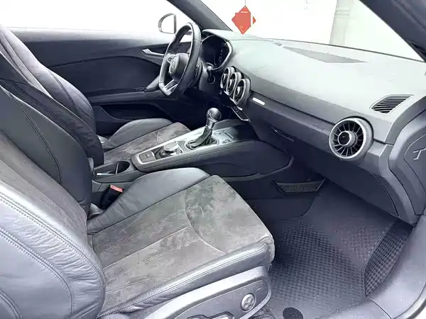 Audi TT 2016
