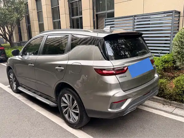 Geely Vision X6 2020