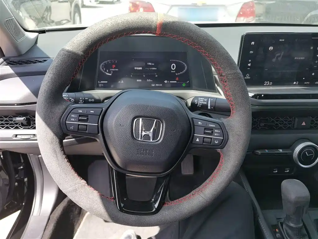 Honda Accord 2024 — фото 11