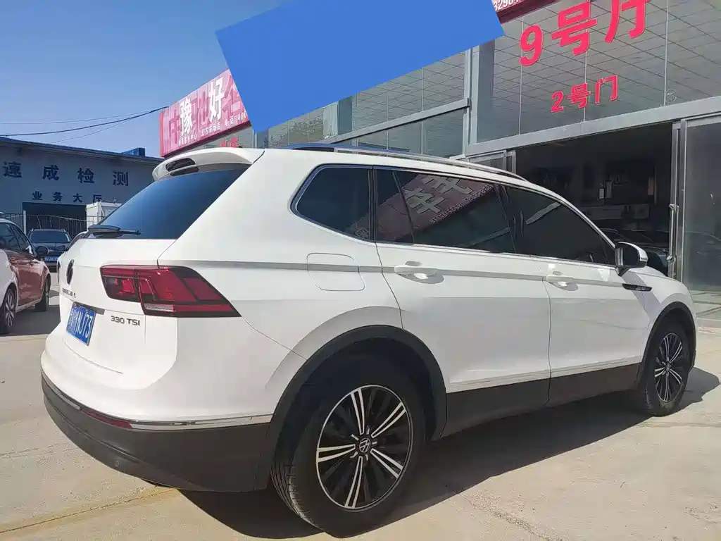 Volkswagen Tiguan L 2021 — фото 4