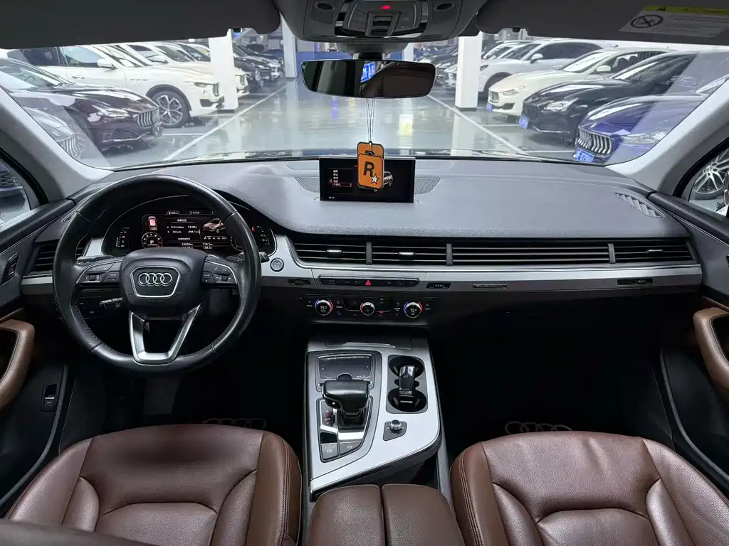 Audi Q7 2019 — фото 4