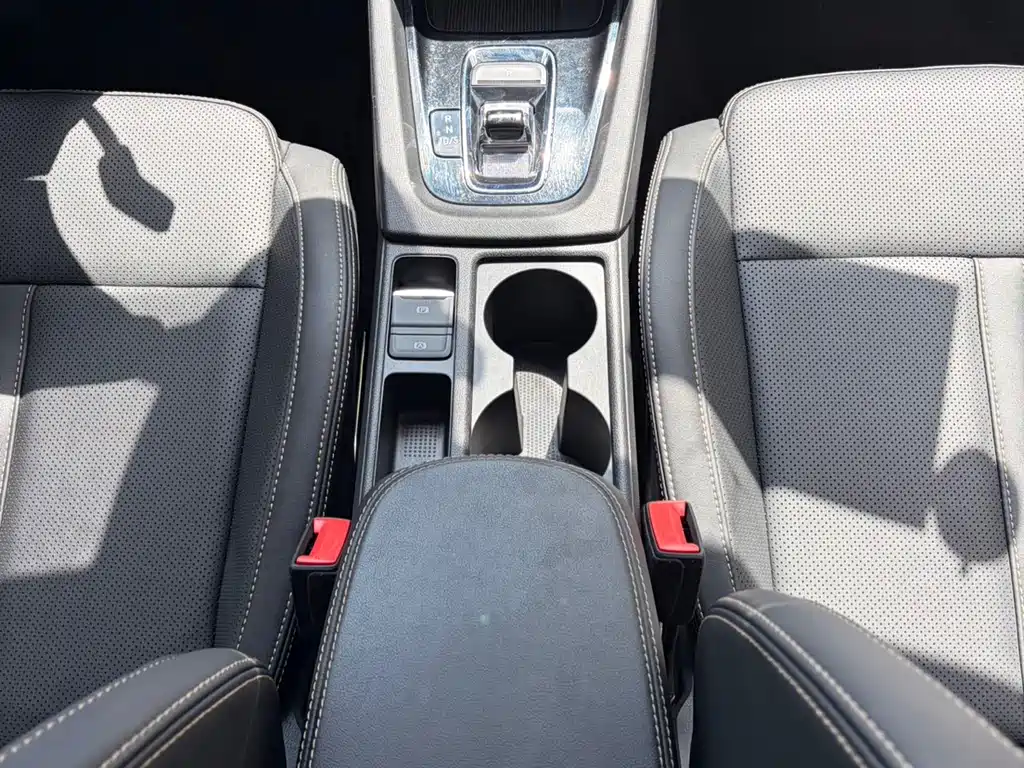 Skoda Octavia 2023 — фото 10