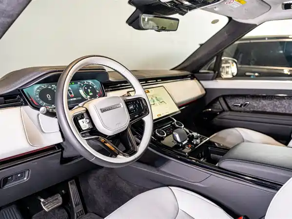 Land Rover Range Rover Sport New Energy 2023