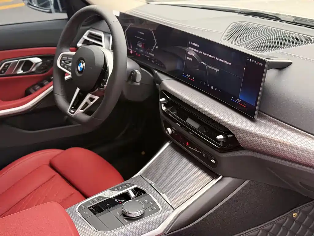 BMW 3 Series 2025 — фото 17