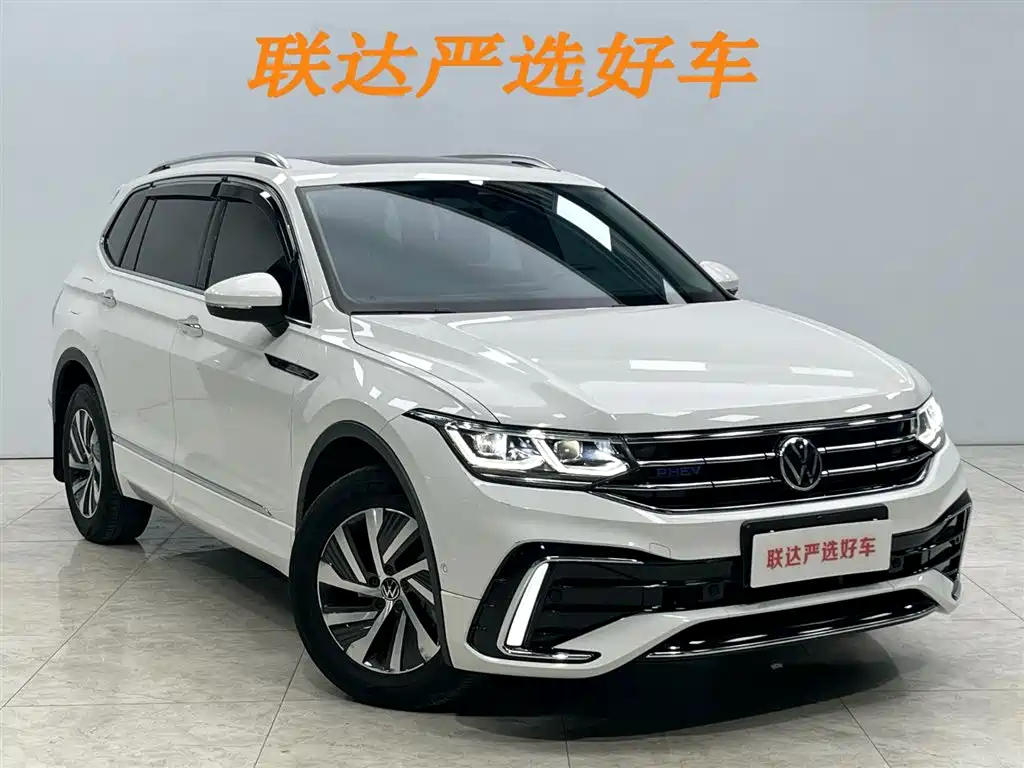 Volkswagen Tiguan L PHEV 2022 — фото 23