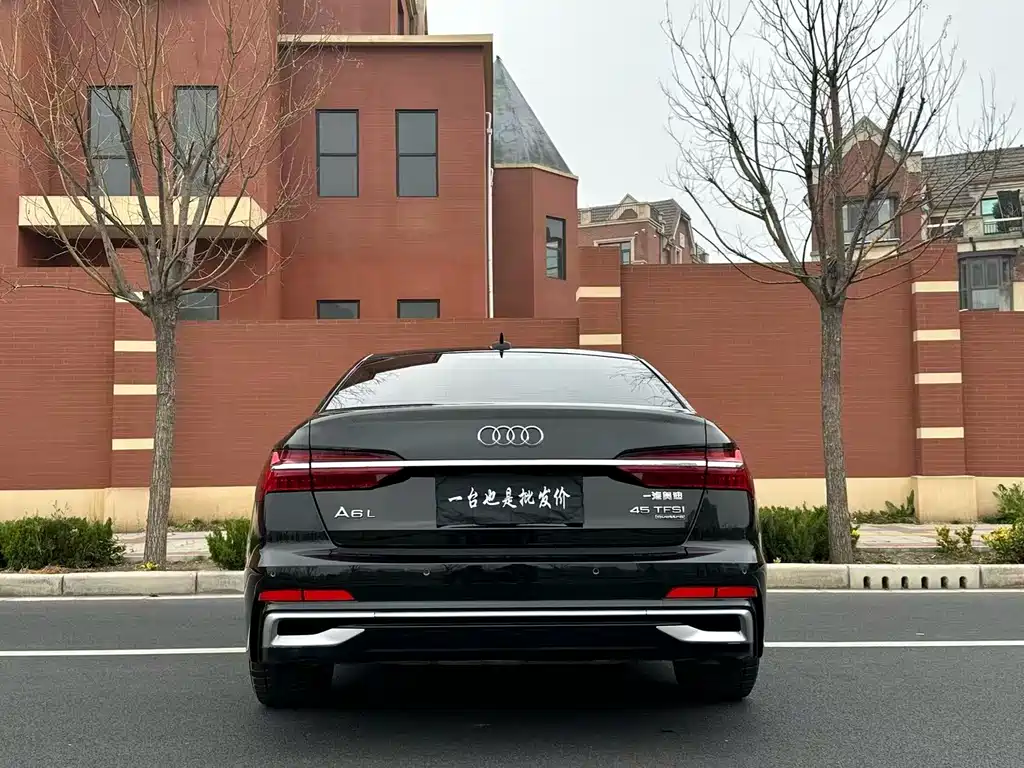 Audi A6L 2023 — фото 15