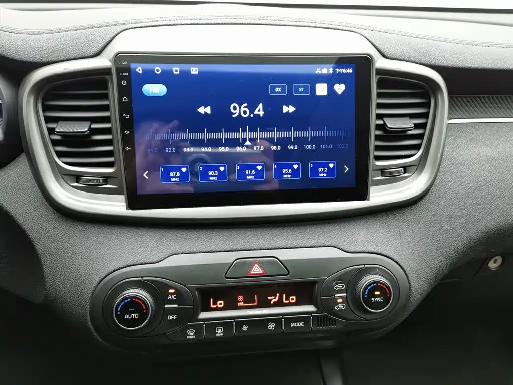 Kia Sorento 2015 — фото 12