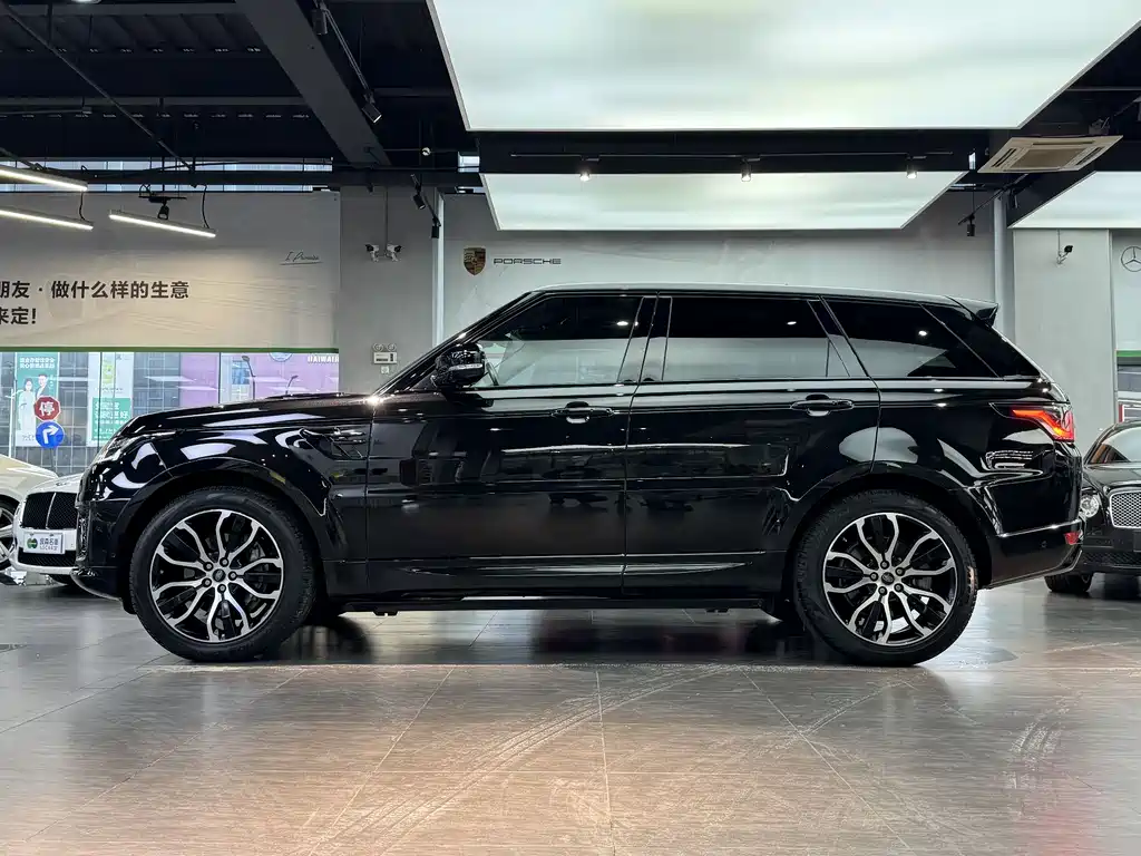 Land Rover Sport 2021 — фото 22