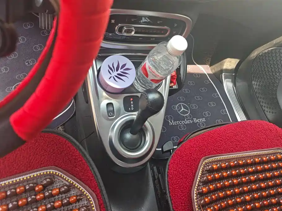 smart Fortwo 2016 — фото 16