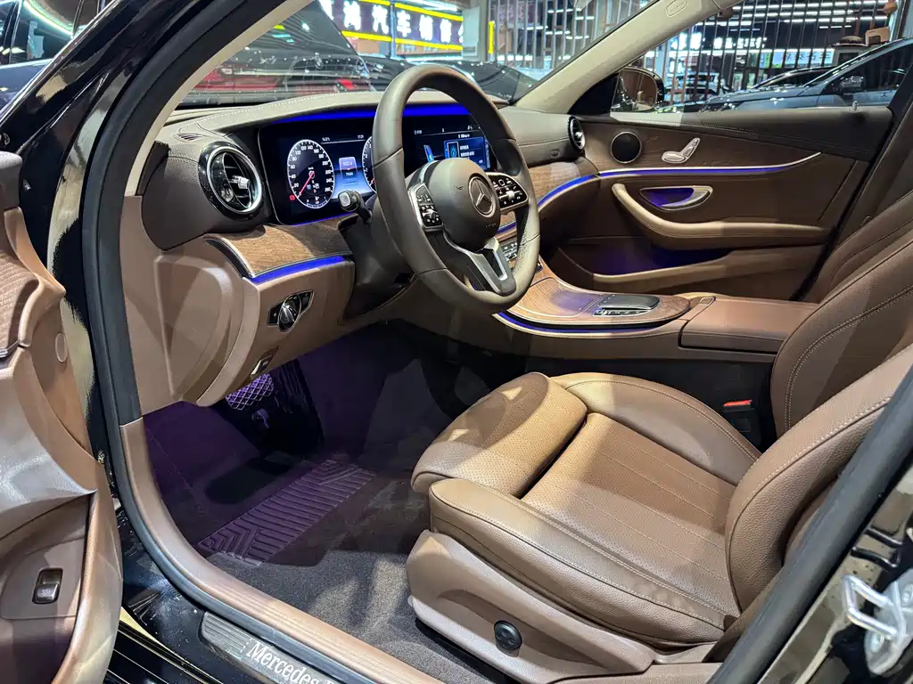 Mercedes-Benz E-Class 2019 — фото 7
