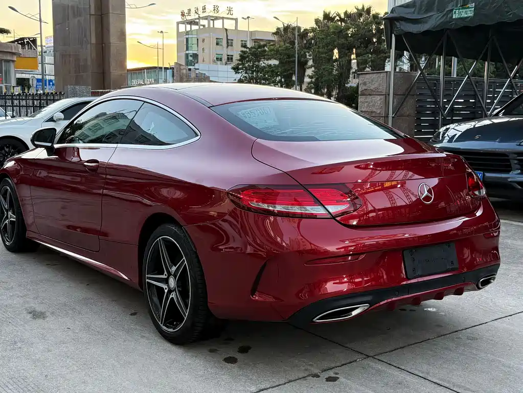 Mercedes-Benz C-Class 2016